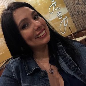 Meet your Posher, Angela